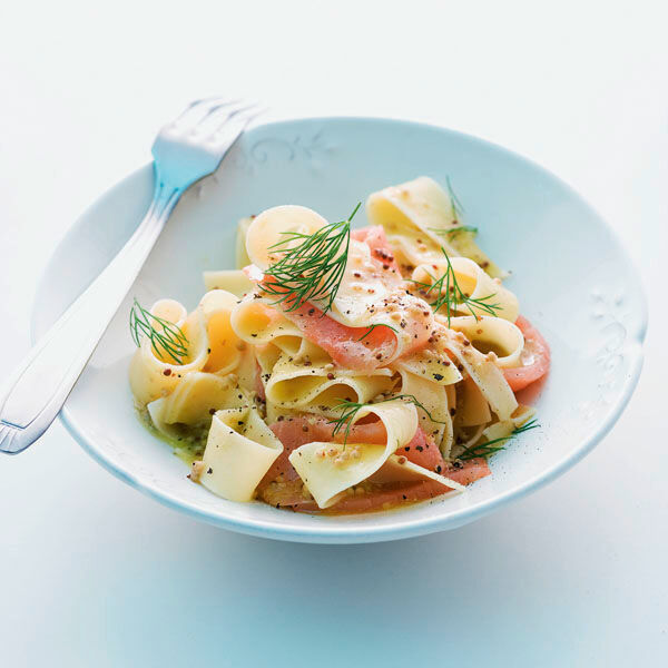 Raucherlachs Pasta Rezept Kuchengotter Pasta Mit Geräuchertem Lachs