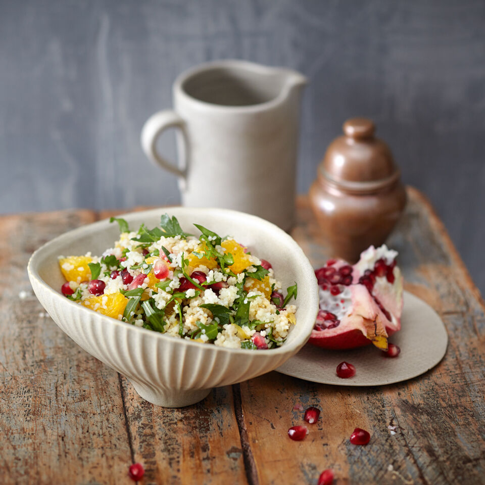 Couscous-Salat mit Granatapfel &amp; Ras-el-Hanout Rezept | Küchengötter