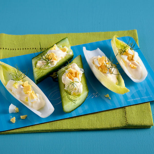 Gemüse-Schiffchen mit Eiersalat Rezept | Küchengötter Gemüse-Schiffchen mit Eiersalat Rezept | Küchengötter