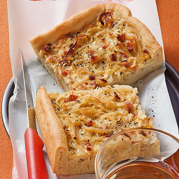 Zwiebelkuchen Rezept | Küchengötter Zwiebelkuchen Rezept | Küchengötter