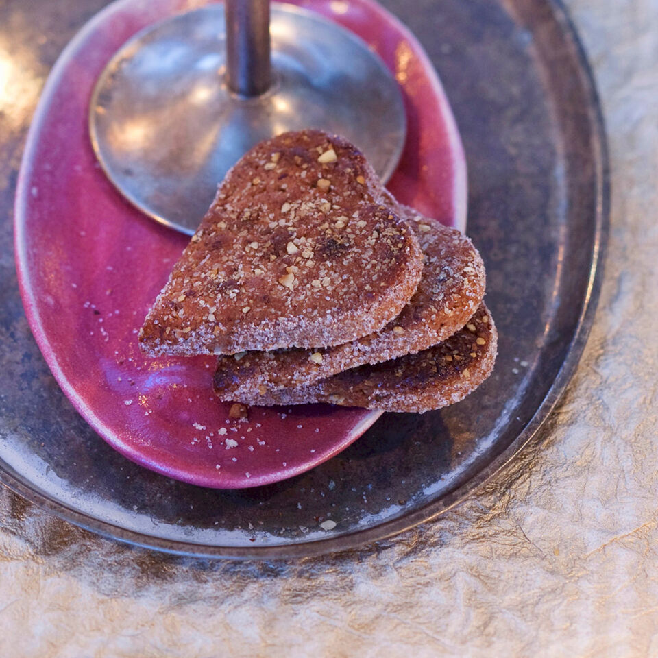 Basler Brunsli mit Zartbitterschokolade Rezept | Küchengötter Basler Brunsli mit Zartbitterschokolade Rezept | Küchengötter