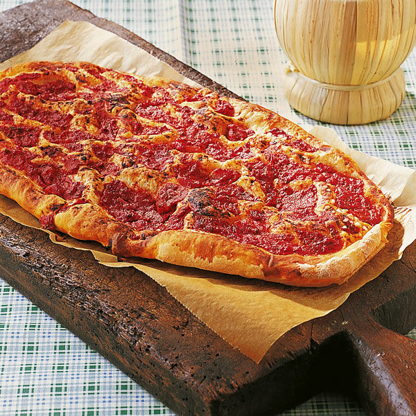 Klassisches Pizzabrot mit Tomatensalsa Rezept | Küchengötter