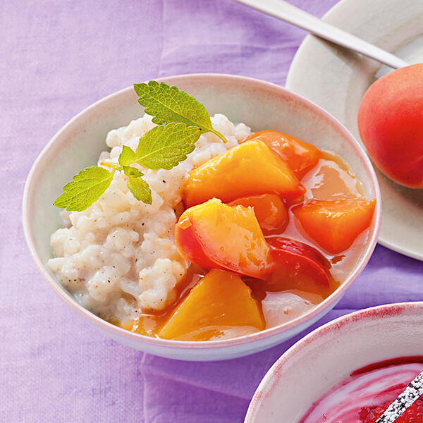 Gelbe Grütze mit Vanille-Reis Rezept | Küchengötter