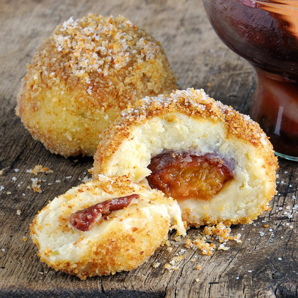 Zwetschgenknödel Rezept | Küchengötter Zwetschgenknödel Rezept | Küchengötter