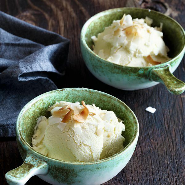 Zitronengras-Kokos-Eis Rezept | Küchengötter