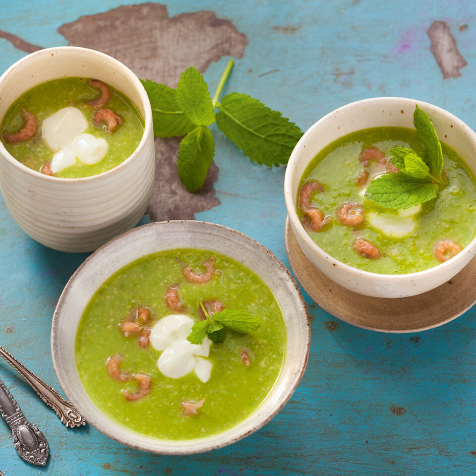 Erbsensuppe mit Krabben Rezept (Low Carb) | Küchengötter Erbsensuppe mit Krabben Rezept (Low Carb) | Küchengötter