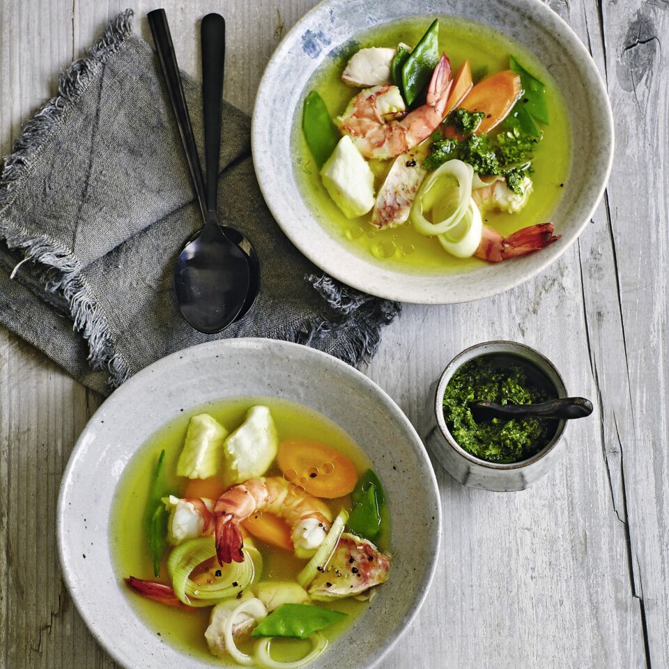 Fisch-Garnelen-Topf mit Safran | Low Carb Rezept | Küchengötter Fisch-Garnelen-Topf mit Safran | Low Carb Rezept | Küchengötter