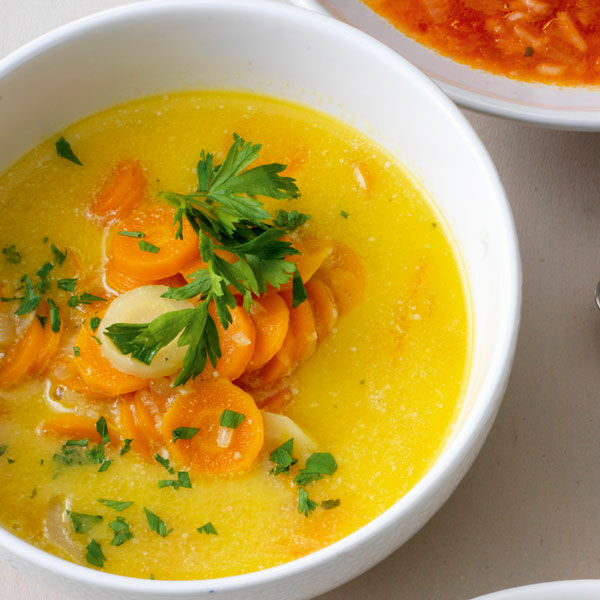 Möhrensuppe mit Kokosmilch Rezept | Küchengötter Möhrensuppe mit Kokosmilch Rezept | Küchengötter