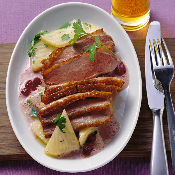 Entenbrust mit Preiselbeersauce Rezept | Küchengötter Entenbrust mit Preiselbeersauce Rezept | Küchengötter