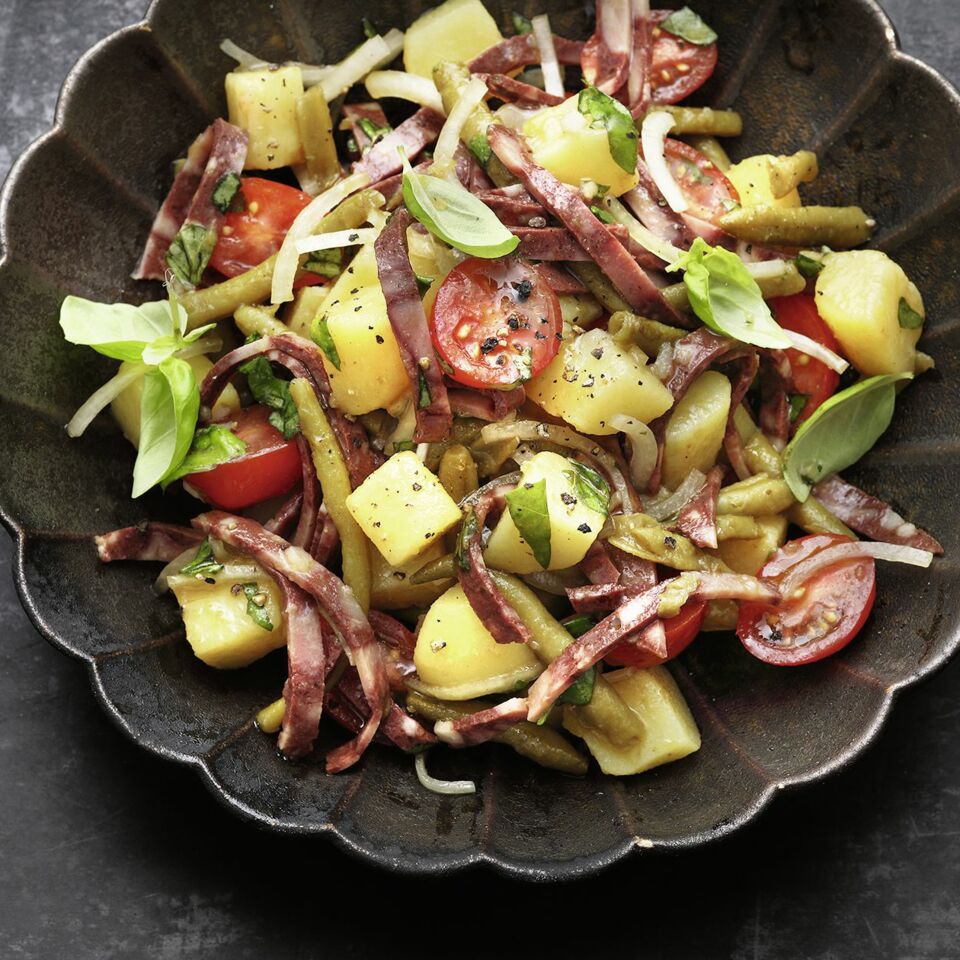 Kartoffel-Blutwurst-Salat