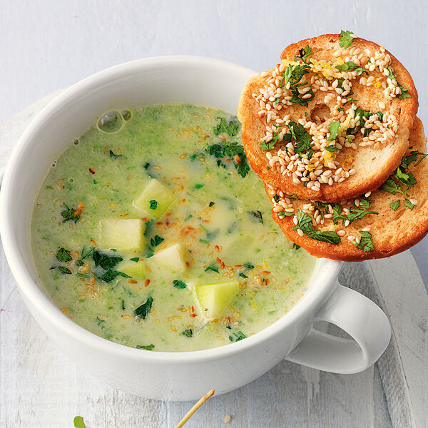 Kohlrabi-Spinat-Suppe