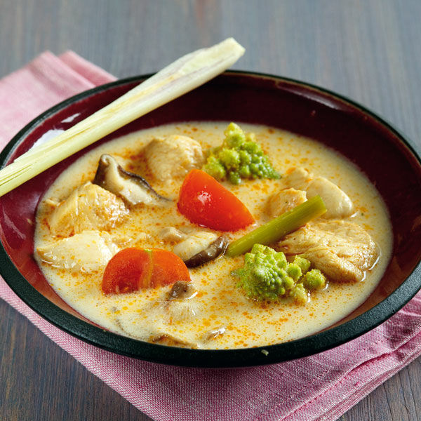 Thai-Curry-Suppe mit Hähnchen Rezept | Küchengötter Thai-Curry-Suppe mit Hähnchen Rezept | Küchengötter