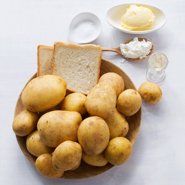 Kartoffelklöße aus Pellkartoffeln