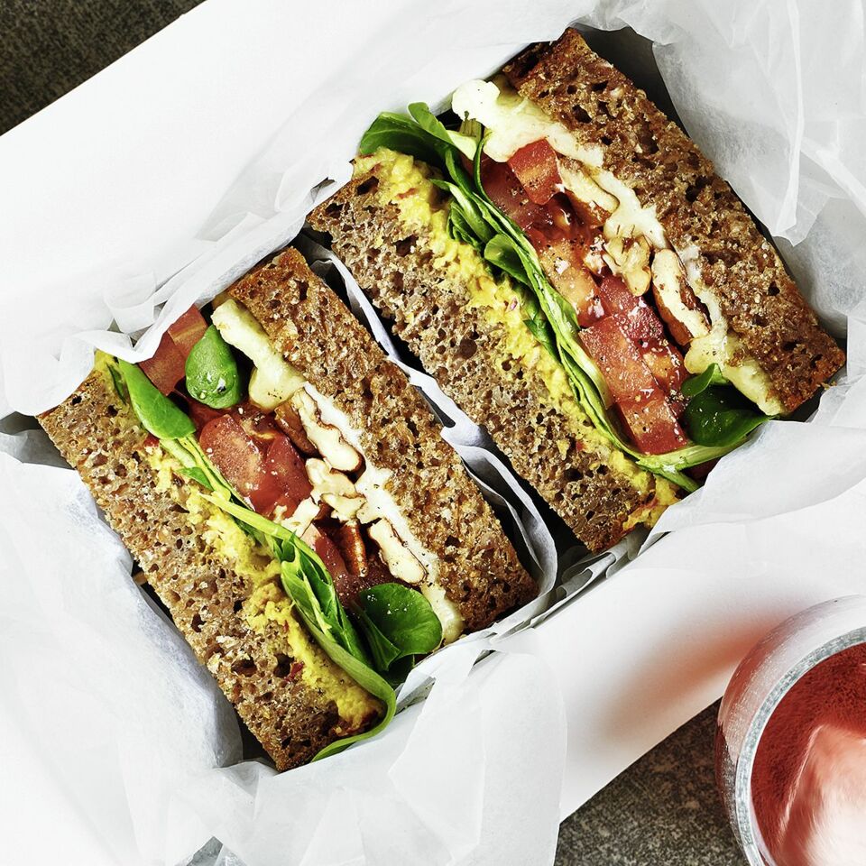 Sandwich mit Gruyère und Apfelsenf Rezept | Küchengötter