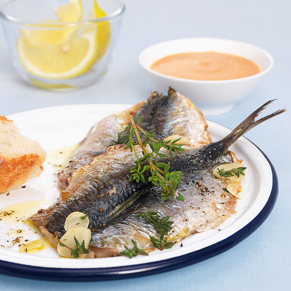Sardinen mit Tomaten-Aïoli Rezept | Küchengötter Sardinen mit Tomaten-Aïoli Rezept | Küchengötter