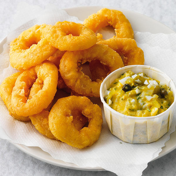 Tintenfisch mit Kaperndip Rezept | Küchengötter Tintenfisch mit Kaperndip Rezept | Küchengötter