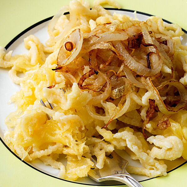 Allgäuer Käsespätzle Rezept | Küchengötter Allgäuer Käsespätzle Rezept | Küchengötter