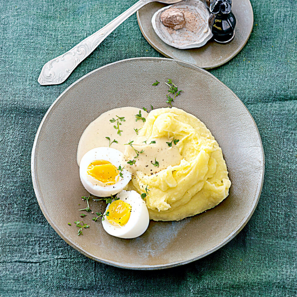 Eier in Senfsauce mit Kartoffelpüree Rezept | Küchengötter