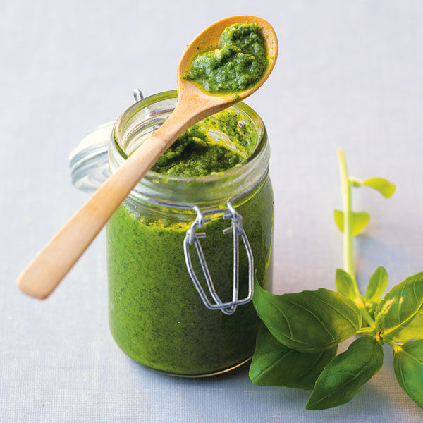 Italienisches Basilikumpesto Rezept | Küchengötter