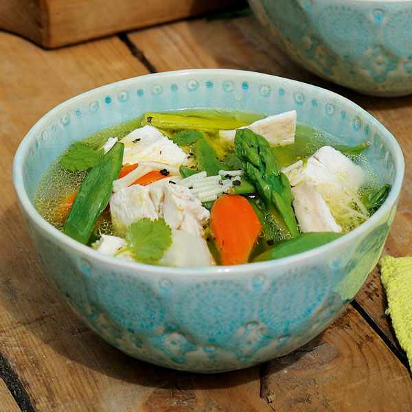 Klare Hühnersuppe Rezept | Küchengötter Klare Hühnersuppe Rezept | Küchengötter