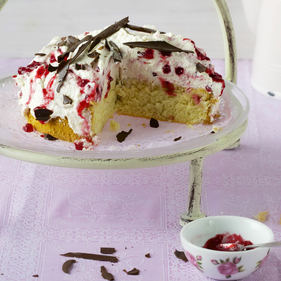 Preiselbeer-Buchweizen-Kuchen Rezept | Küchengötter Preiselbeer-Buchweizen-Kuchen Rezept | Küchengötter