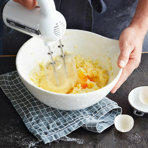 Grundrezept Mürbeteig - Rezept für 300g Mürbeteig | Küchengötter Grundrezept Mürbeteig - Rezept für 300g Mürbeteig | Küchengötter