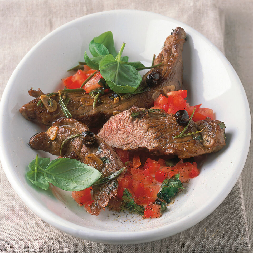 Marinierte Lammfilets mit Tomatentatar | Raclette | Küchengötter Marinierte Lammfilets mit Tomatentatar | Raclette | Küchengötter